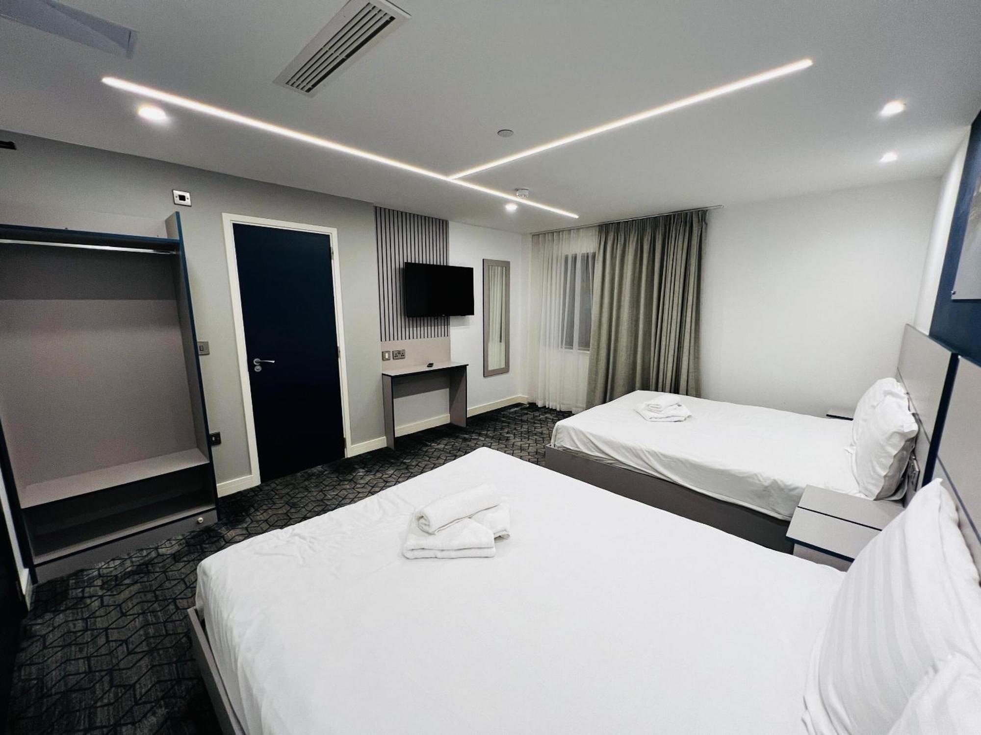 Ilford Grand Hotel Phòng bức ảnh